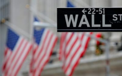 Zákon reformující Wall Street je podle Trumpa „katastrofa“. Nařídil jeho přezkoumání.