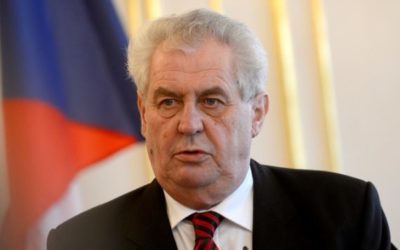 Rozhovor s českým prezidentom Milošom Zemanom: Ak chceme obstáť a účinne sa brániť proti šialenosti z Bruselu, musíme postupovať v rámci EÚ spoločne (V4).