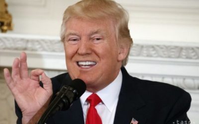 Trump chce bojovať proti zablokovaniu svojho dekrétu na najvyššom súde.