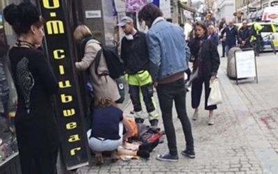 Polícia zadržala vodiča nákladiaku podozrivého z útoku v Štokholme.