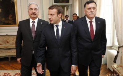 Líbyjskí lídri sa vo Francúzsku dohodli na prímerí a vypísaní volieb.