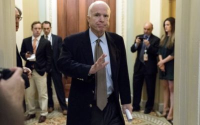 Bývalý kandidát na prezidenta USA, senátor John McCain, má rakovinu mozgu. 