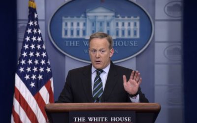 Hovorca Bieleho domu Sean Spicer rezignoval na svoju funkciu.