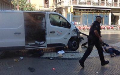 PRÁVE TERAZ Panika na najznámejšej ulici v Barcelone: VIDEO Do masy ľudí vrazilo vozidlo!