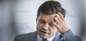 Plavčan ako minister končí! Poslednú ranu zasadil Fico. 1