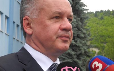 Ďalší klinec do rakvy? Kiska zatajil bisnis s nebankovkou. 