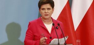Poľsko pristrihlo krídla neziskovkám. Tie ryčia. 