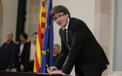Madrid dal katalánskemu premiérovi ultimátum.