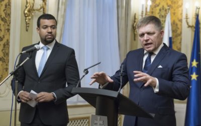 Fico oznámil dobrú správu pre mimovládky, dostanú ďalších 15 miliónov.