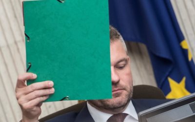 Agenda 2030: Vláda prijala ďalší v rade dokumentov, ktoré okliešťujú demokraciu.