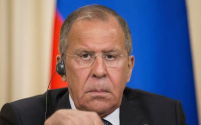 Odstúpenie USA od jadrovej dohody ohrozuje Blízky východ, tvrdí Lavrov.