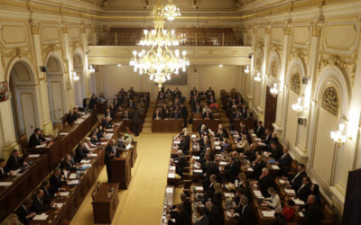 Pre podozrenie z plagiátorstva rezignoval už druhý člen Babišovej vlády.