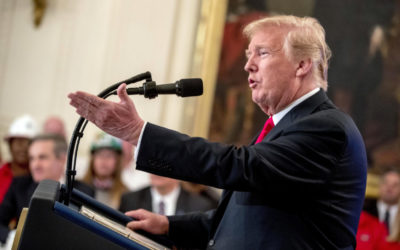 Trump je pripravený uvaliť dovozné clá na všetok čínsky dovoz.