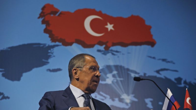 Americké sankcie oslabia postavenie dolára, tvrdí Lavrov. 1