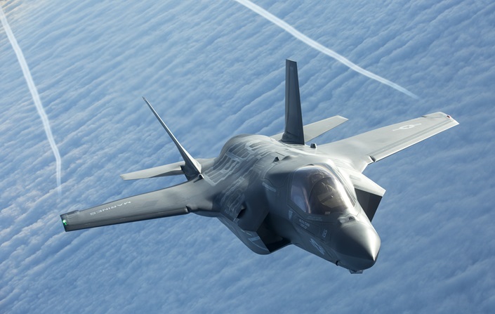 Stíhačka F-35 uskutočnila prvý bojový vzlet. 1