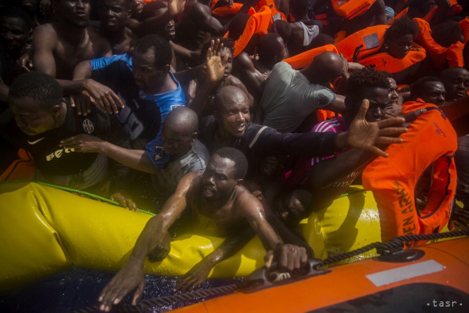 Talianska vláda schválila dekrét, ktorý uľahčuje deportácie migrantov. 1
