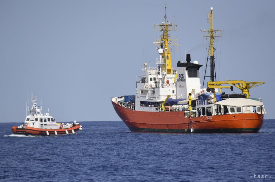 Panama zrušila registráciu záchranárskej lodi Aquarius 2. 1