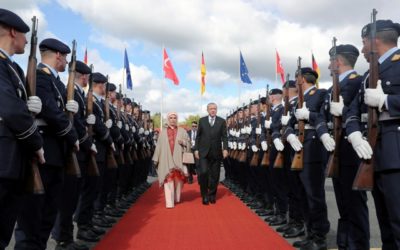 Erdogan sa počas návštevy Nemecka správal ako úspešný dobyvateľ. Hanba nemeckým politikom-slabochom i žurnalistom.