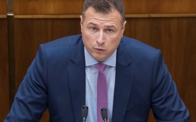 Novela Ústavy SR neprešla, spôsob voľby ústavných sudcov sa nezmení.