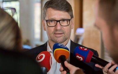 Vážne rozhodnutie: Marek Maďarič odchádza so Smeru-S. A to nie je všetko.