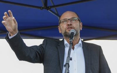 „Pomaly sa žaba varí,“ konštatuje Sulík o plánovanom prijatí 250 azylantov: „Chcem veriť, že hlavný dôvod nie je pripravovať občanov na migrantov.“