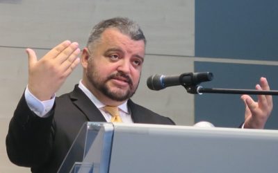 Chmelár k hystérii okolo aktivistov: Zatiaľ je to úradný postup a politici sa do toho nemajú čo pliesť. Palko: Soros nemá rád, keď ho niekto inteligentne odhaľuje. Má rád tuposť, ktorú všetci vidia.