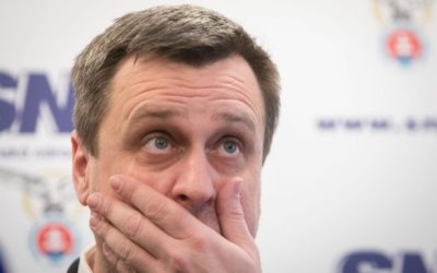Danko v rigoróznej práci vykradol päť učebníc.