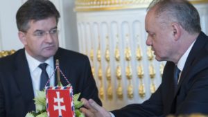 ZMMmG-tmQ2mroduOrI-wXg_Miroslav-Laj-k-v-avo-u-prezidenta-Andreja-Kisku-1 1