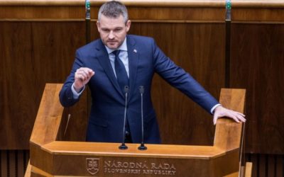 Premiér Pellegrini odmieta Kiskove tvrdenia o vydieraní.