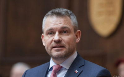 Premiér: Netreba sa nechať manipulovať a ovplyvňovať prieskumami.