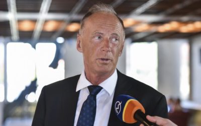 Paška: Nechceme peniaze od Spojených štátov amerických, sme znepokojení mediálnym nátlakom vychádzajúcim z prostredia veľvyslanectva USA.