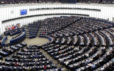 Nový prieskum favorizuje v eurovoľbách ľudovcov, socialistov a liberálov