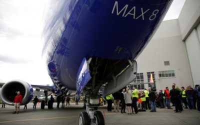 Experti našli novou chybu v systému, která může posílat Boeingy 737 MAX k zemi, uvádí CNN.