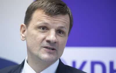 Predseda KDH odpovedal na Chromíkovu výzvu o spolupráci s ultraliberálmi. „Musíme diskutovať aj s PS a Spolu. S kým by sme mali? S Kotlebom? Alebo s Harabinom? 