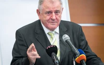 Mečiar: Neoliberalizmus, napriek menšinovej podpore občanov, chce uchopiť moc. Treba sa proti tomu postaviť, a na to treba odvahu aj schopnosti.