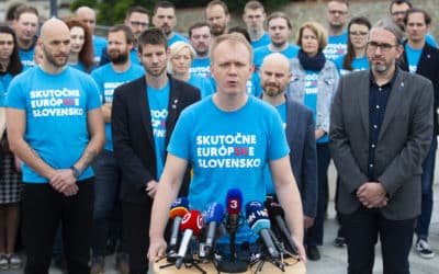 PS/Spolu vydali svoj volebný program. Táto zbierka populistických floskúl vyzýva k zavedeniu názorovej totality.