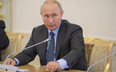 Putin podpísal výnos o vzniku skupiny, ktorá vypracuje zmeny v ústave.