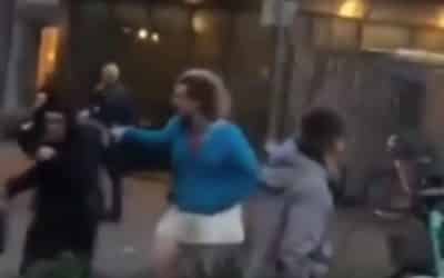 Kultúrna vojna v Berlíne: Transžena verzus moslimovia.