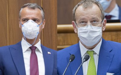 Kollár: „Slovensko išlo svojimi opatreniami príkladom pre ostatné štáty.“ Raši: „Absentuje pomoc pre veľkých zamestnávateľov.“