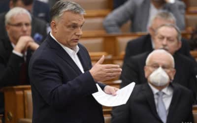 Orbán: Kto príde pre epidémiu o prácu, do troch mesiacov ho zamestnáme.