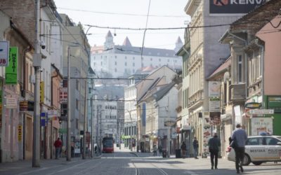 Pandémia? Západné krajiny by sa mali učiť od tých východných vrátane Slovenska, píše Wall Street Journal.