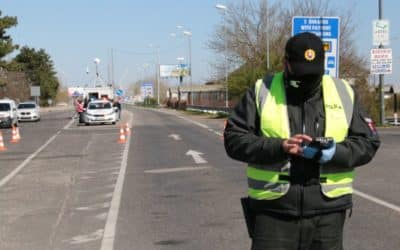 Pravidlá pri vstupe do SR sa menia, denný prírastok v Česku klesá-