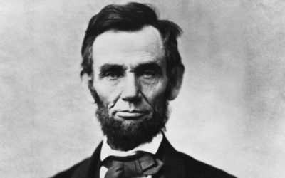 Čína v článku viní USA ze lží. Cituje Lincolna