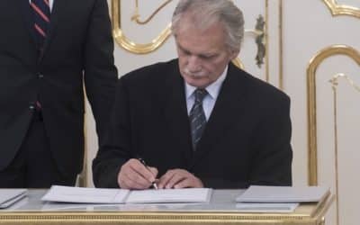 Mojmír Mamojka odmieta,že by pomáhal Marianovi Kočnerovi, na Ústavnom súde končí aj pre zdravotné dôvody.