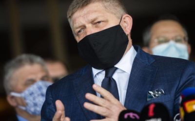 Ústavný súd vyhovel Smeru. Pozastavil časť kontroverzného zákona na sledovanie dát.