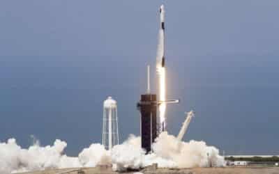 Vesmírna loď spoločnosti SpaceX je na ceste k ISS. USA končia so svojou závislosťou od Ruska.