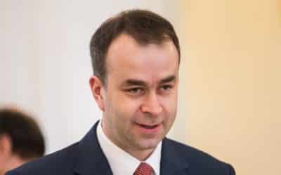 Poslanci Smeru a ĽSNS chcú založiť spoločnú platformu v parlamente.