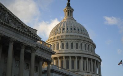 Senát USA hlasoval pro prodloužení platnosti zákona o sledování.