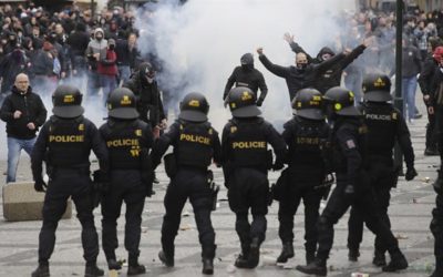 Prymula: Demonstrace zhorší nákazu, je to pohrdání prací zdravotníků.