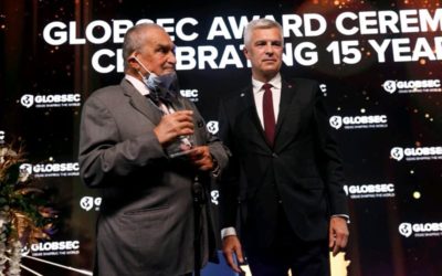 Schizofrénia Globsecu: Ministri bez rúšok a rozostupov, no s heslom Uzdravme svet.